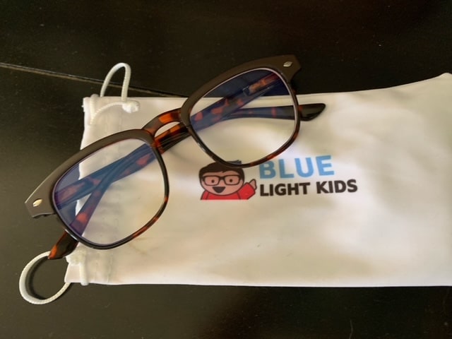 blue light kids glasses 